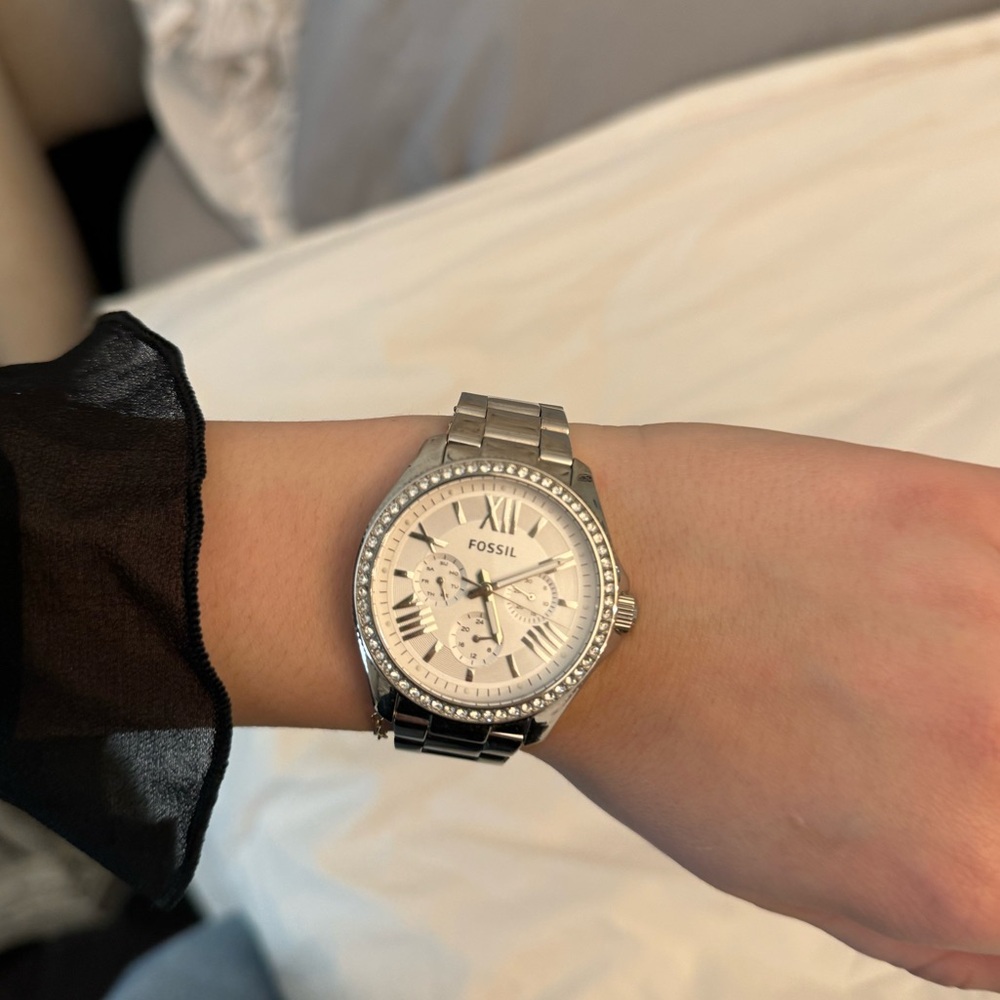 Fossil Watch - Picture 8 of 8
